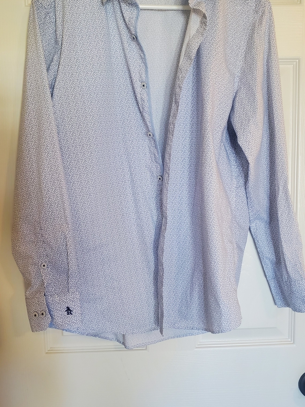 Penguin Heritage Slim Fit Men's Button-Up Shirt